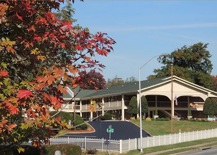 The Guest Lodge Gainesville